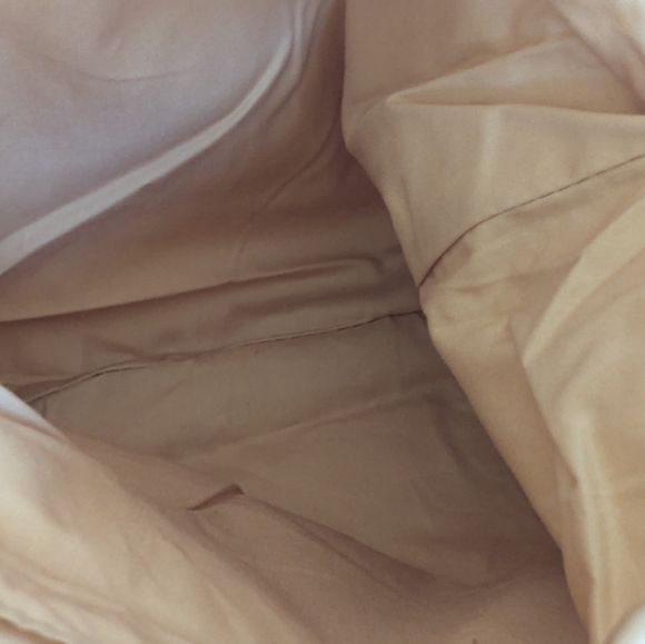 Burberry - Picture 12 of 12